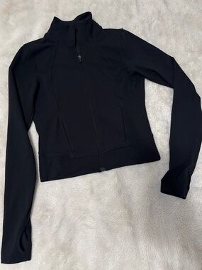 Black Full-Zip Performance Jacket With Thumb Holes| S
